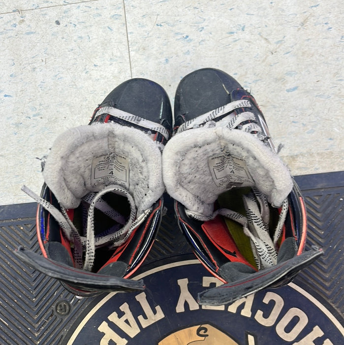 Used CCM JetSpeed FT480 Size 4 Skates