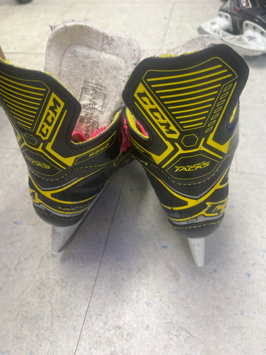 Used CCM Tacks 9350 Size 10 Youth Skates