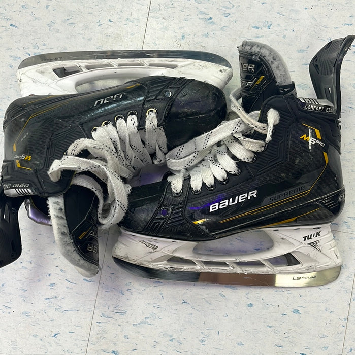 Used Bauer Supreme M5 Pro Size 5 Player Skate