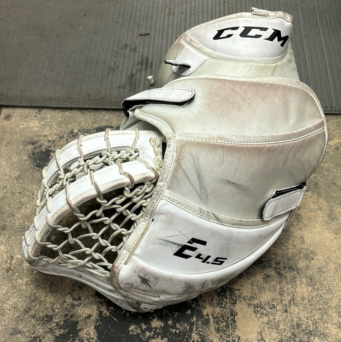 Used CCM EFlex 4.5 Senior Catcher and Blocker Set