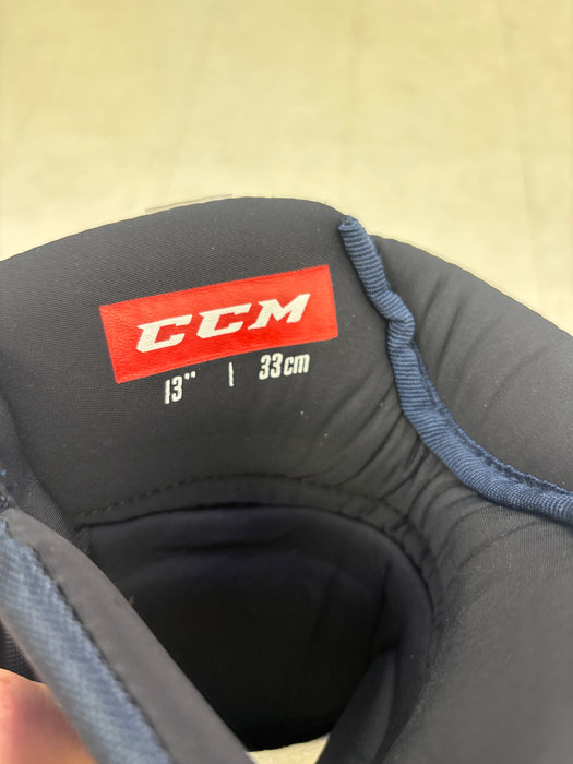 Oshawa Generals ‘D’AMATO’ Pro Stock 13” CCM Senior Gloves