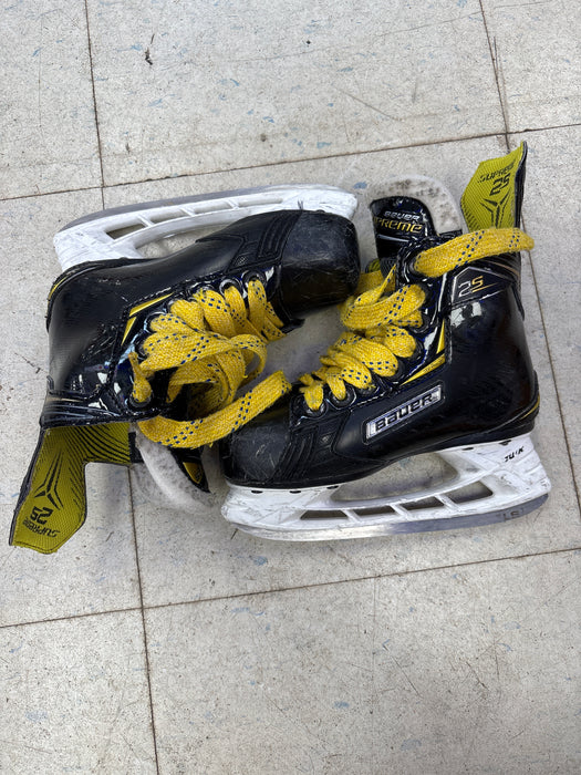 Used Bauer Supreme 2S Y12.0 Skate