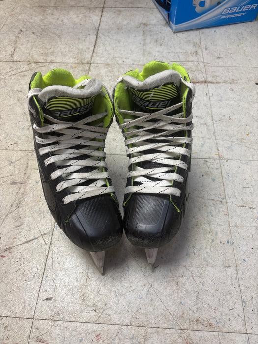 Used Bauer GSX Goalie Skates Size 4.5 D