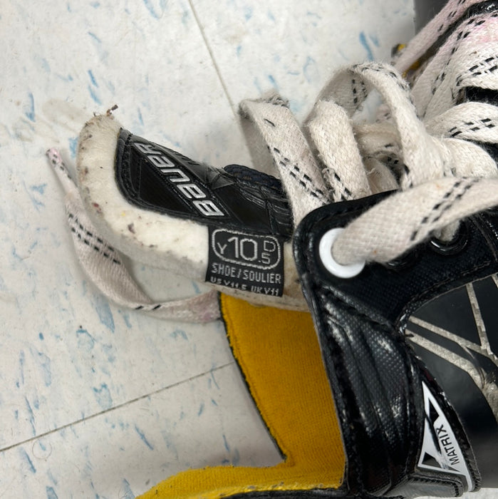 Used Bauer Supreme Matrix Y10.5 D Player Skate