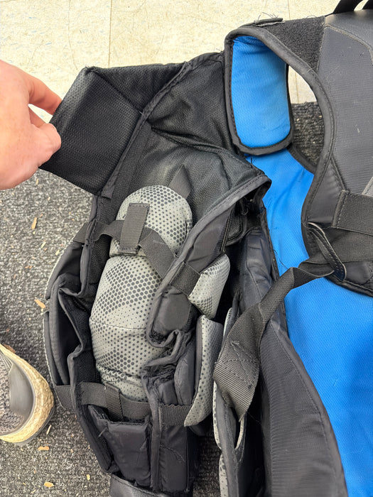 Used Bauer Elite Senior Small Chest Protector