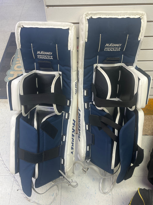 Used McKenney Extreme Pro 895 34+2 Goal Pads