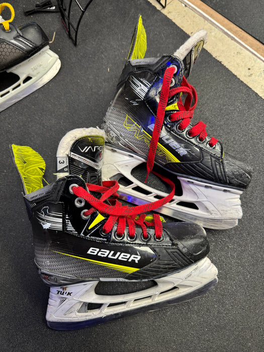 Used Bauer Vapor X4 Skates 3.0D