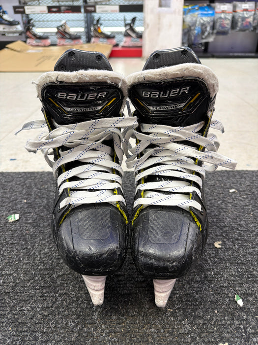 Used Bauer Supreme M5 Pro Size 2.0D Skates