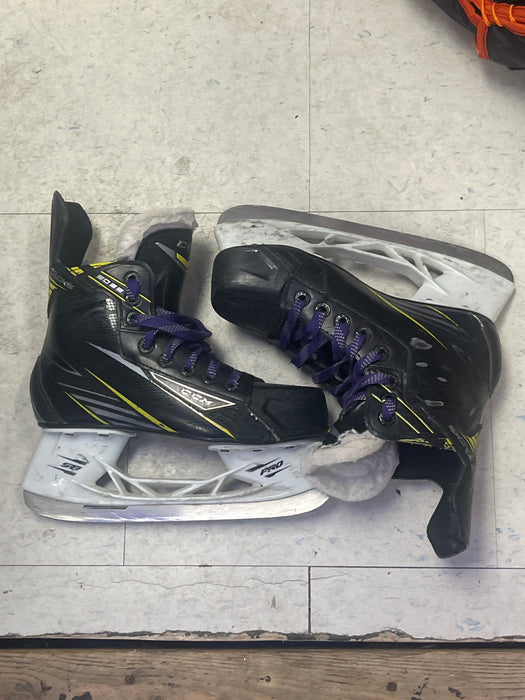 Used CCM Tacks 3092 Size 3 Skates