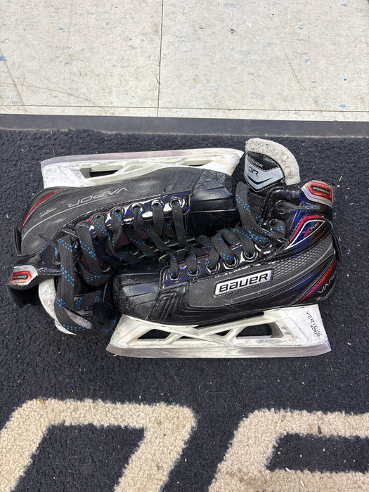 Used Bauer Vapor x700 Size 2.5D Goal Skates