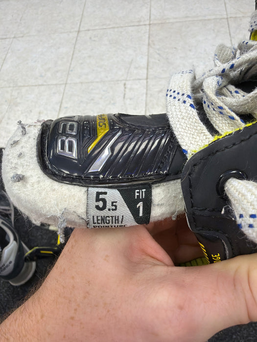 Used Bauer Supreme M4 Size 5.5 Fit 1 Skates