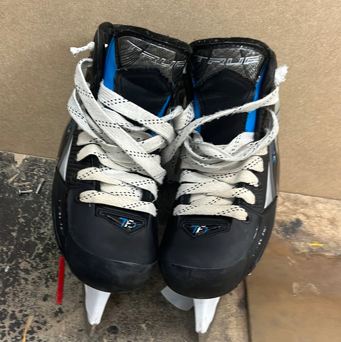 Used True TF7 6.5R Intermediate Goal Skates