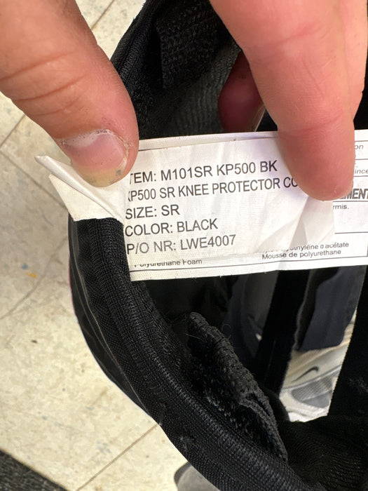 Used CCM 500 Senior Knee Guards