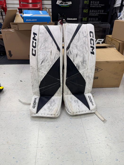 Used CCM Axis 2.5 Leg Pads 28+1”