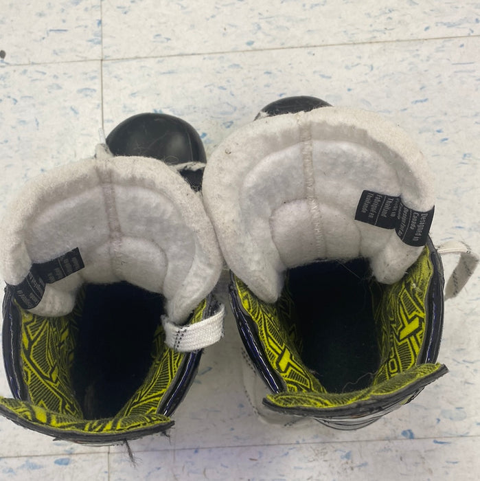 Used Bauer Vapor 3x Youth 12.5 Skates