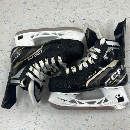 Used CCM Tacks AS 580 Size 2.5EE Player Skates