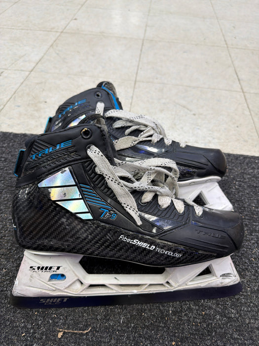 Used True TF9 Size 8.0R Goal Skates