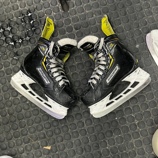 Used Bauer Vapor 2S Size 10Y Youth Skates