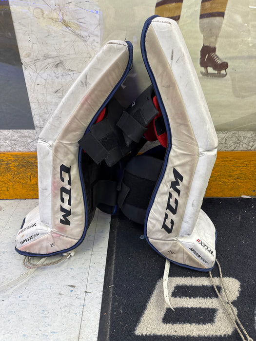 Used CCM YtFlex II 26” Goalie Leg Pads