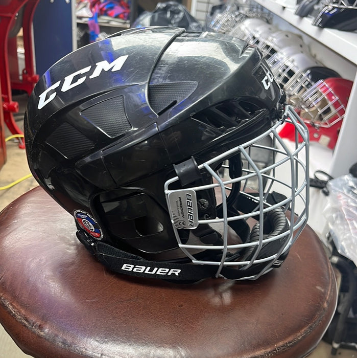 Used CCM FL40 XS Pond Helmet