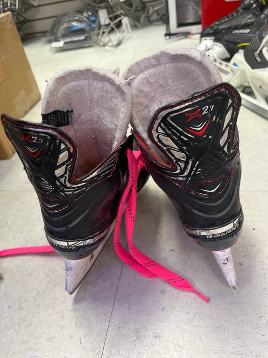 Used Bauer Vapor X2.7 Size 2EE Skates