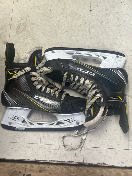 Used CCM Tacks 9060 Size 8 Skates