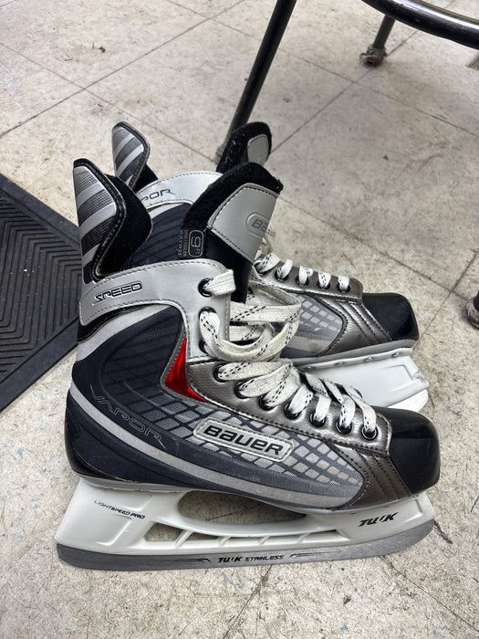 Used Bauer Vapor Speed Size 9.0 Skates