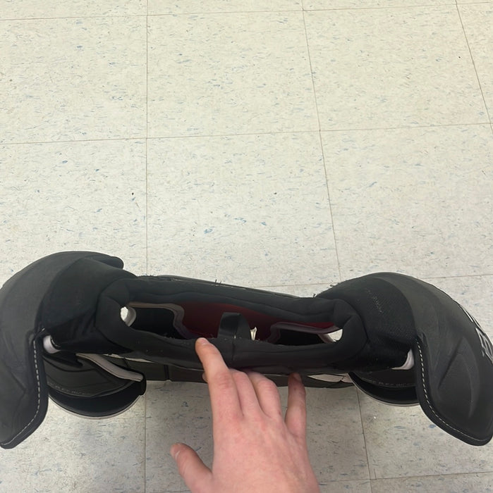 Used Bauer Vapor 1X Senior Small Shoulder Pads