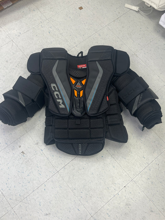 Used CCM EFlex 6 Pro Senior Medium Chest Protector