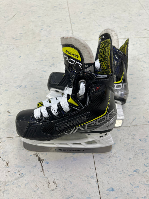 Used Bauer Vapor 3X Youth Player Skates