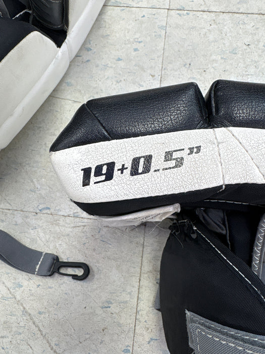 Used Warrior Ritual G3 Youth 19"+0.5" Leg Pads