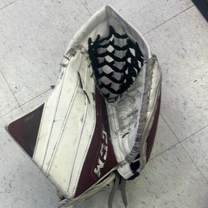 Used CCM EFlex 5 Senior Catcher