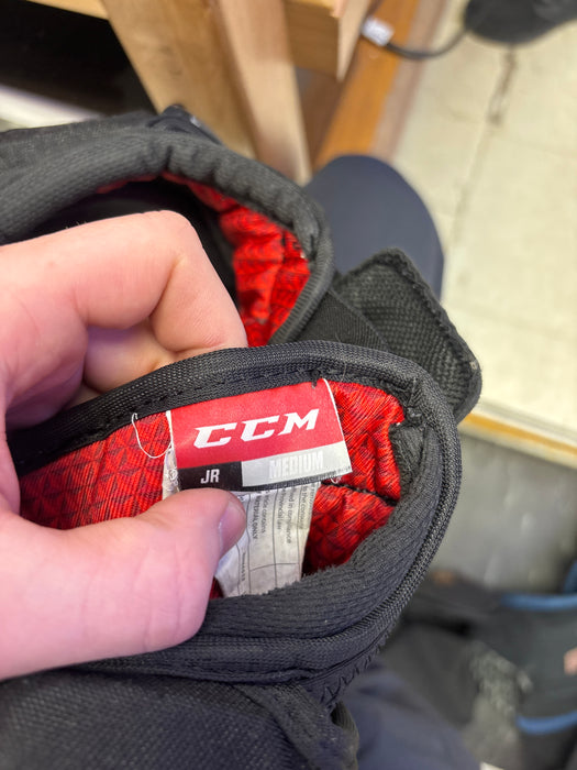 Used CCM JetSpeed FT1 Junior Medium Shoulder Pads