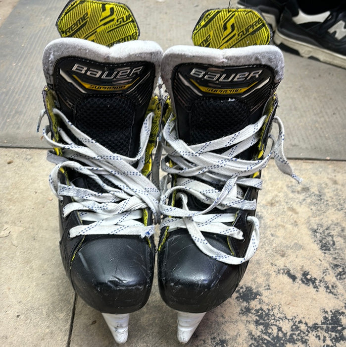 Used Bauer Supreme M4 Size 3.0D Skates