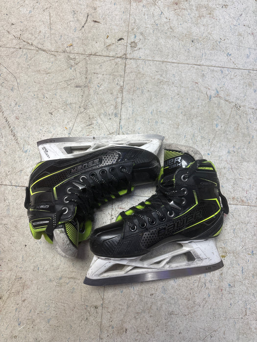 Used Bauer GSX Goalie Skates Size 2.5 D