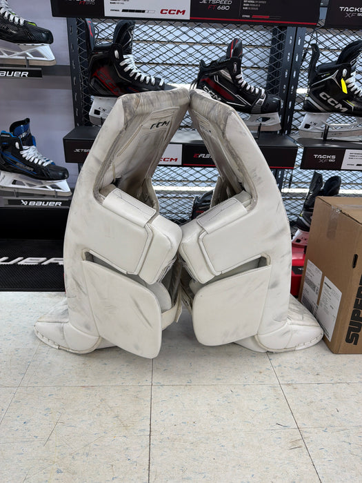 Used CCM Axis 2.9 30+1” Intermediate Goal Pads