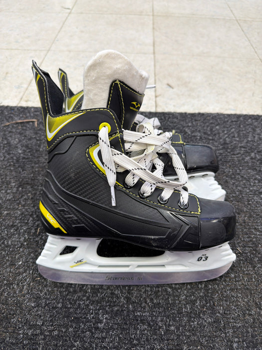 Used Vic HX03 Size 3.0 Skates