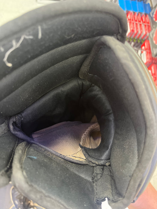 Used Bauer Supreme 2000 15" Gloves