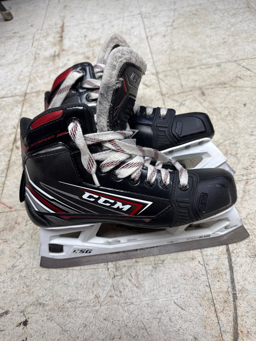 Used CCM JetSpeed FT480 Goalie Skates Size 5.0D
