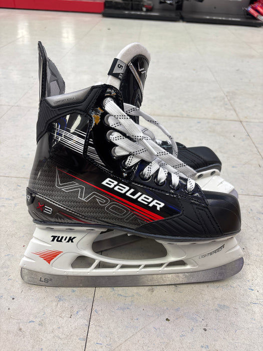 Bauer Vapor X3 Intermediate Size 5.0EE Skates