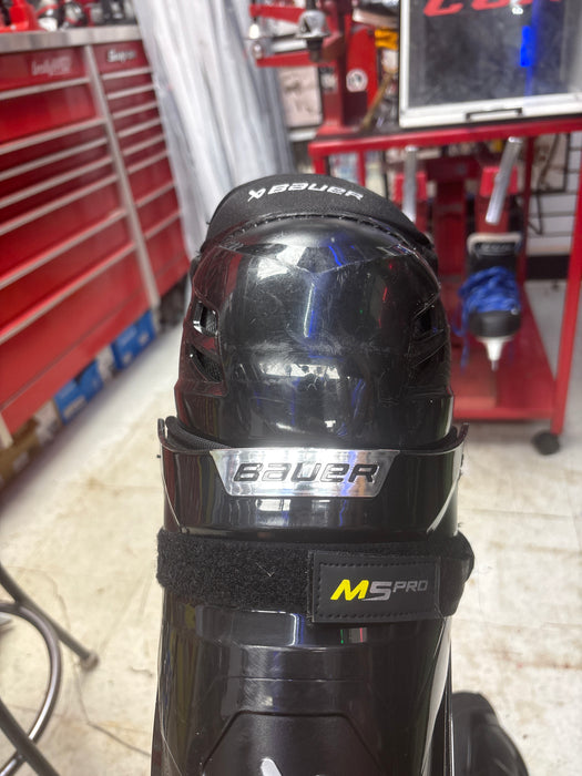 Demo Bauer Supreme M5Pro Shin Guards Size Senior 15”