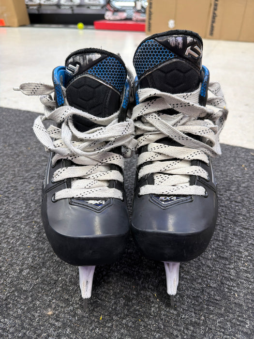 Used True Catalyst 5x4 Size 3.5R Goal Skates