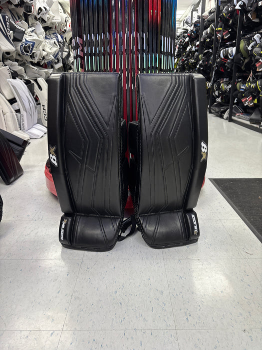 Demo Brian's Iconik X Junior 27+1" Leg Pad