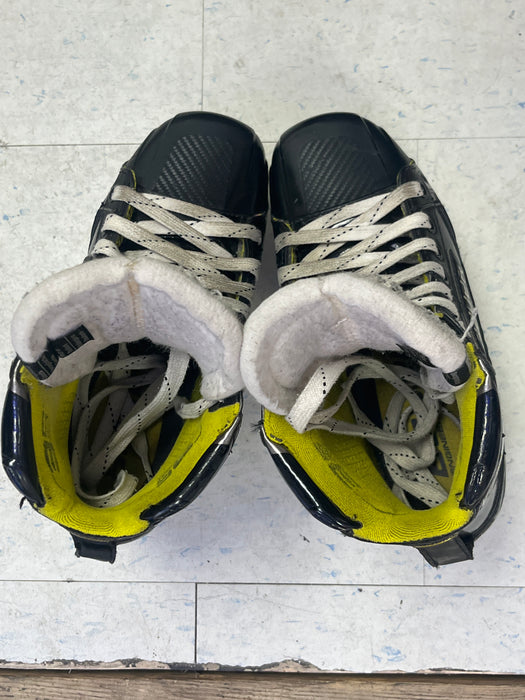 Used Bauer Supreme 3S Pro Size 5 EE Goal Skates