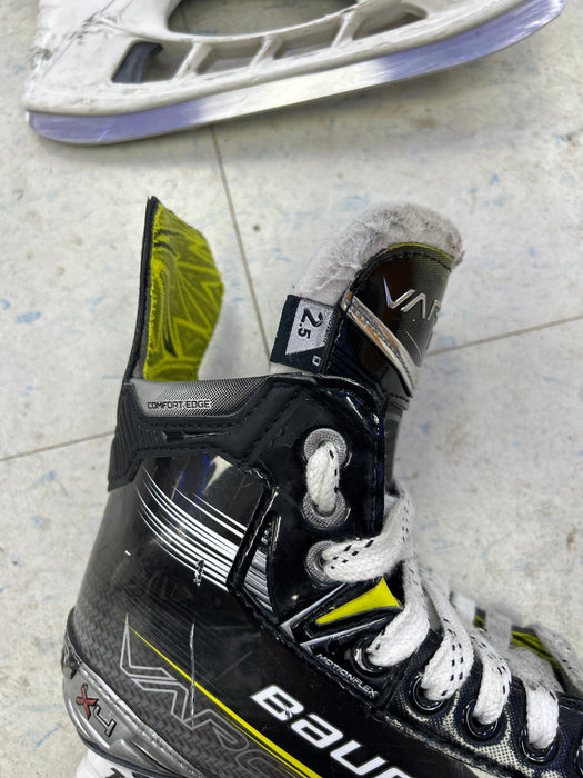 Used Bauer Vapor X4 Player Skates