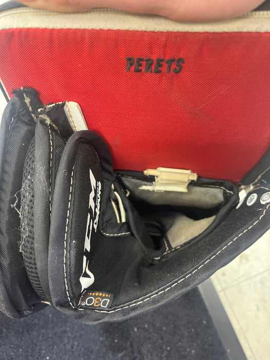 Used CCM Extreme Flex II Senior Goal Set w/ 35" Pads