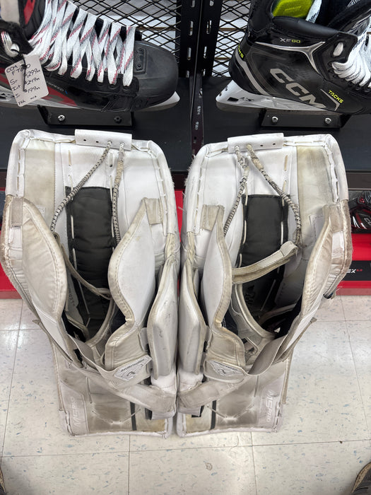 Used Bauer Supreme M5 Pro Intermediate Medium (31+) Goal Pads