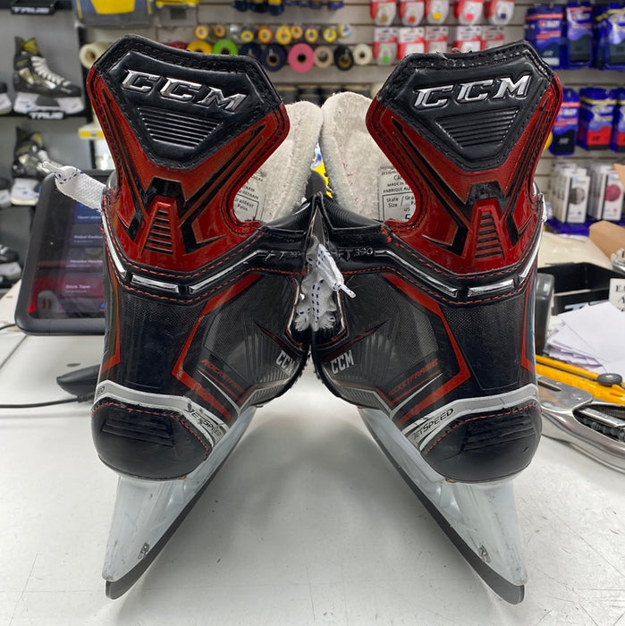 Used CCM JetSpeed FT390 Size 5 Skates