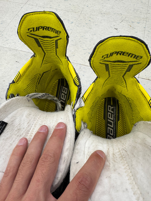 Used Bauer Supreme M4 Skates 6.5 Fit 2