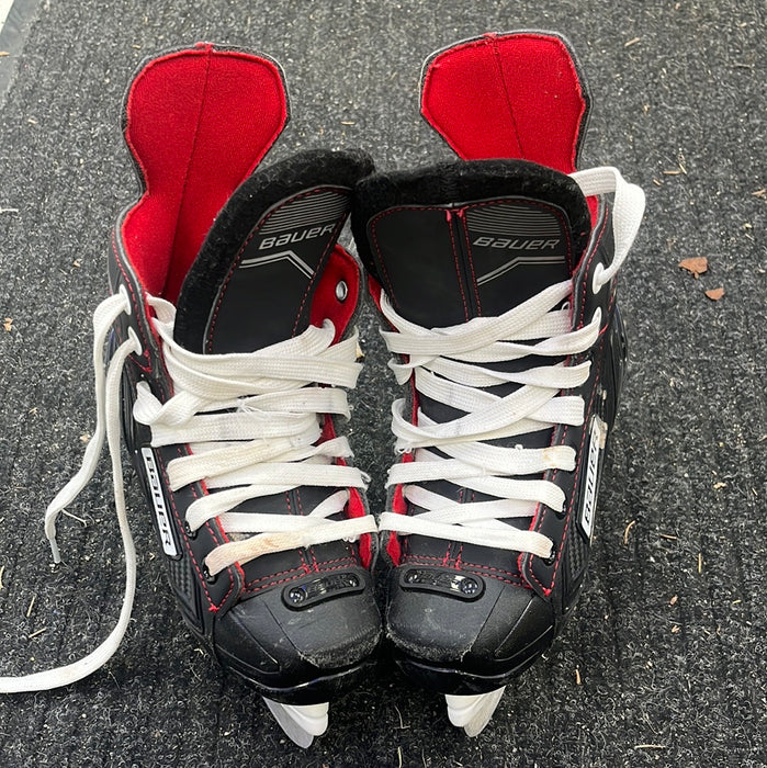 Used Bauer NS Size 12 Youth Player Skates